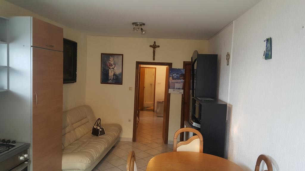 Apartment Matej Senj  Exterior foto